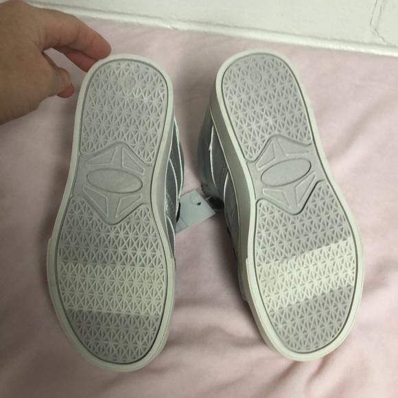 Silver high top sneakers size 13 - Picture 3 of 3